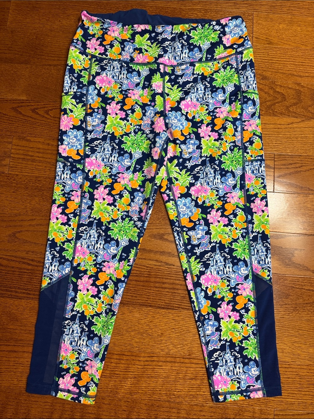 XL Lilly Pulitzer x Disney Luxletic Leggings